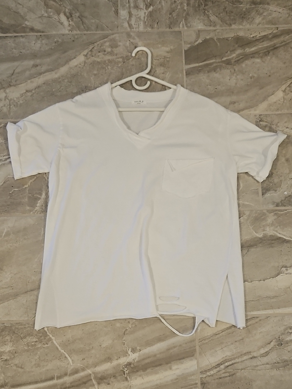 Women's White V-Neck Pocket Short Sleeve Cotton Tee